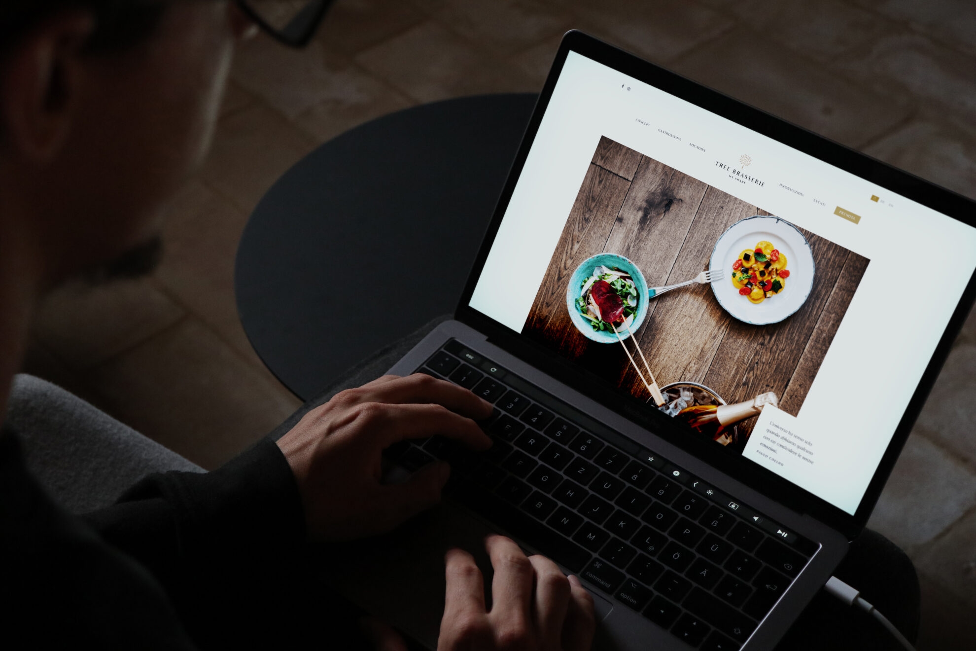 Landing page 1 Landing page | svg+xml;charset=utf