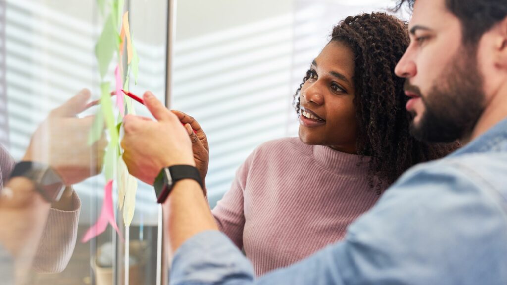 EOC 8 EOC | svg+xml;charset=utf