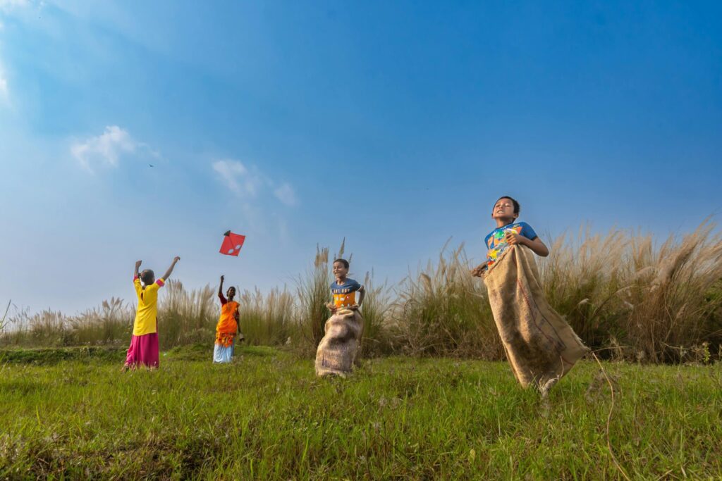Nel calore del Natale: l’impegno di EOC per il futuro di un bambino in Bangladesh 1 Nel calore del Natale: l’impegno di EOC per il futuro di un bambino in Bangladesh | pexels soumayan biswas 2155059623 33960553